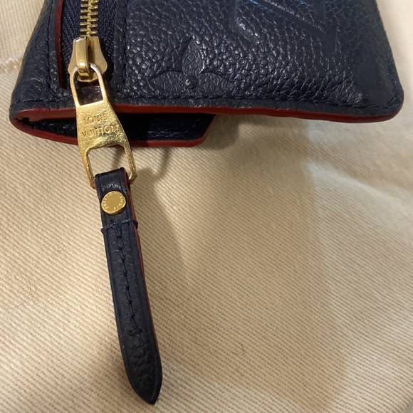 Louis Vuitton Accessories Louis Vuitton Wallet With Keychain Poshmark